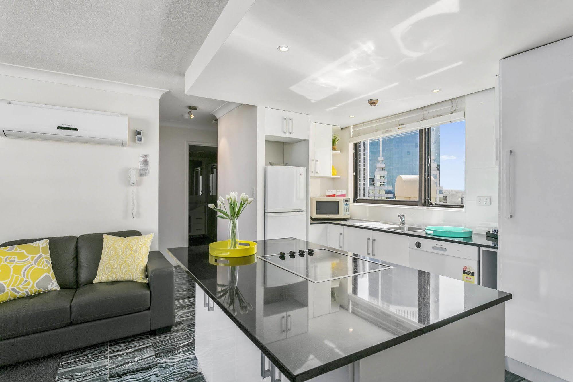 Aparthotel Breakfree Cosmopolitan Gold Coast Exterior foto