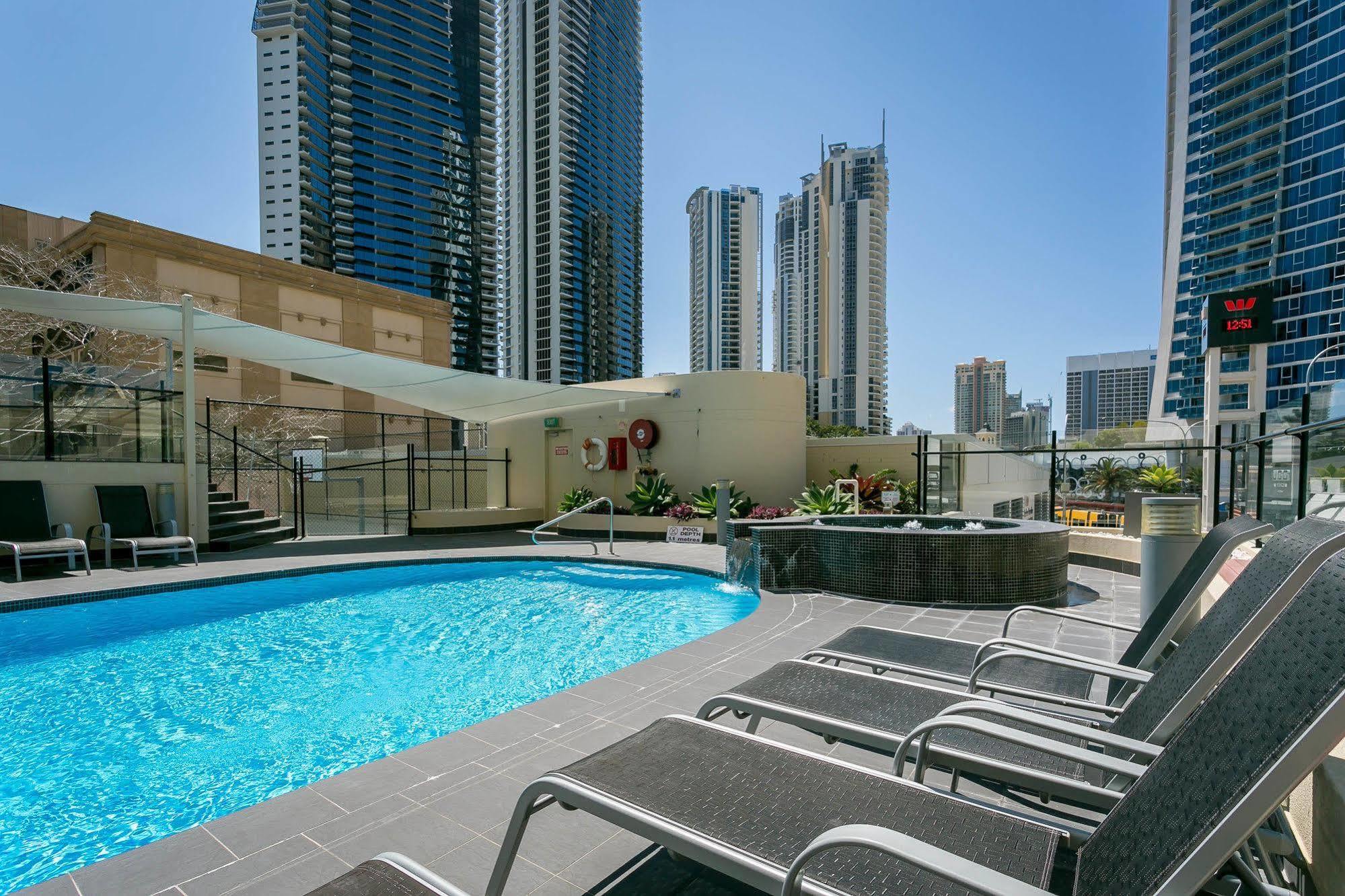 Aparthotel Breakfree Cosmopolitan Gold Coast Exterior foto